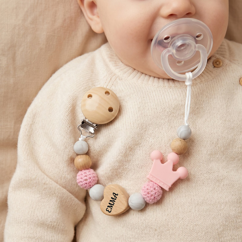 Baby Products Moisturizer - Kişiselleştirilmiş Bebek Emzik Klipsi Ahşap Kalp